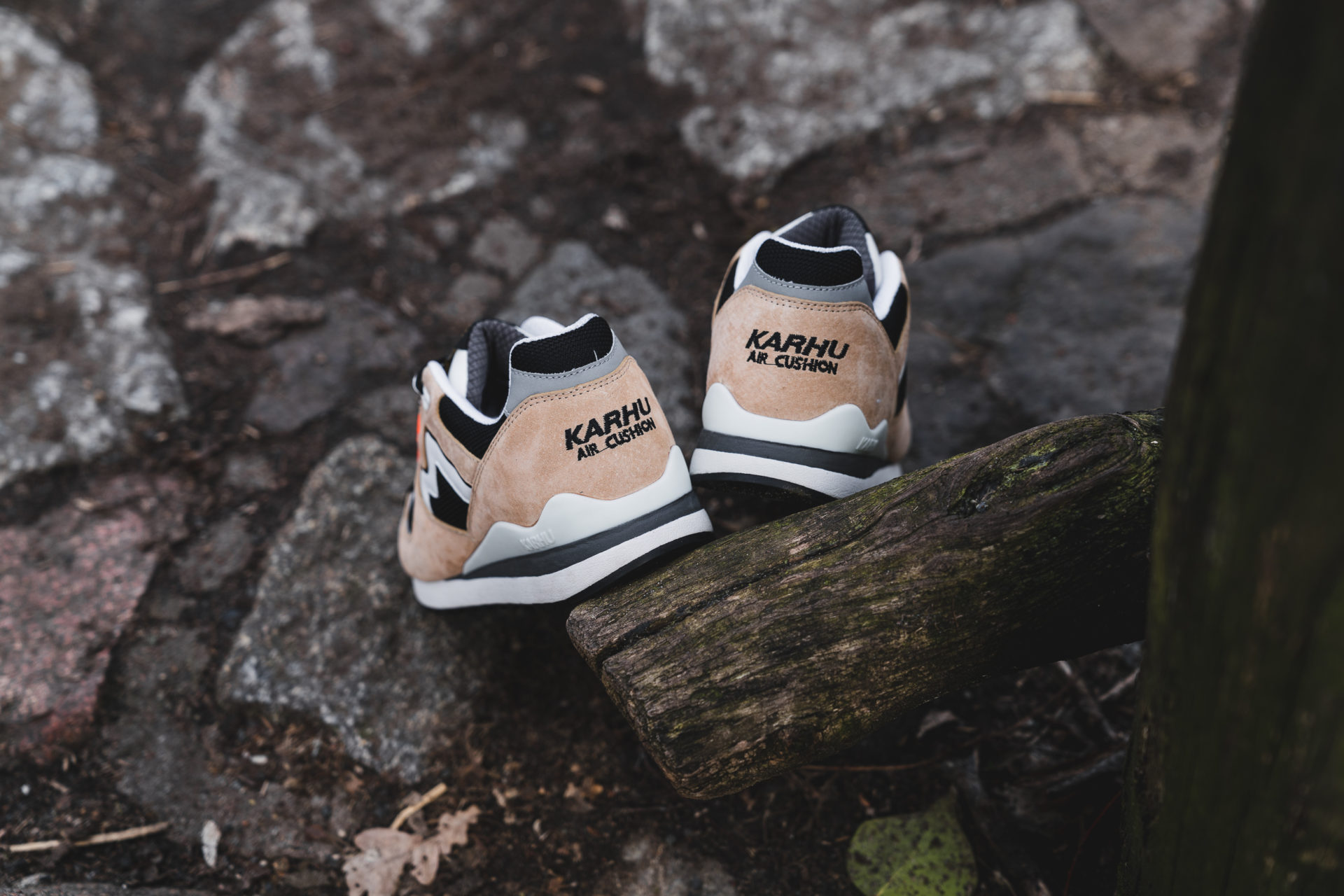 Karhu Synchron Classic "Outdoor" Pack