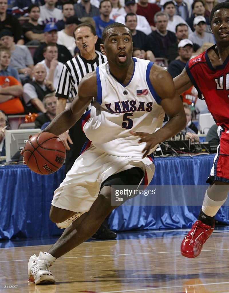 Keith Langford in the Air Jordan 17