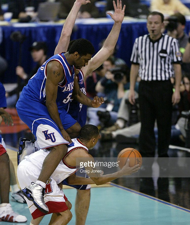 Keith Langford in the Nike Shox VC