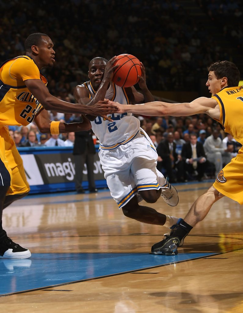 Patrick Christopher in the Air Jordan 12 Fusion