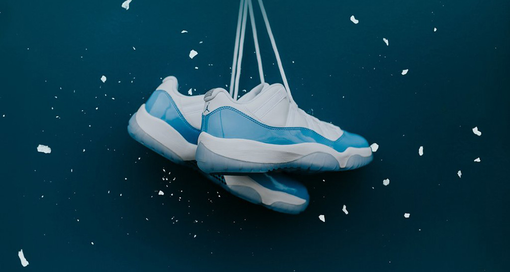 Air Jordan 11 Low "UNC"