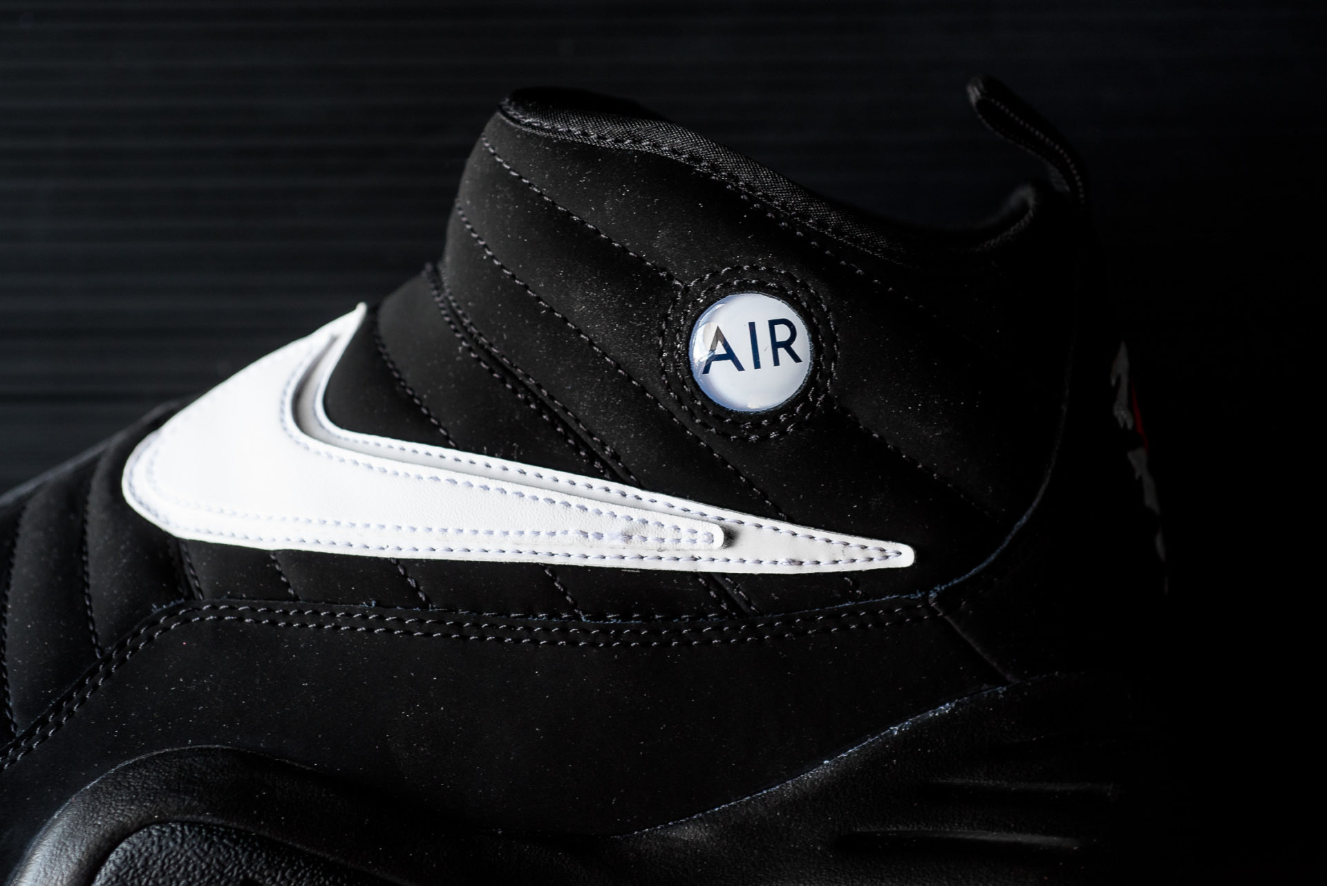 Nike Air Shake NDestrukt Black/White