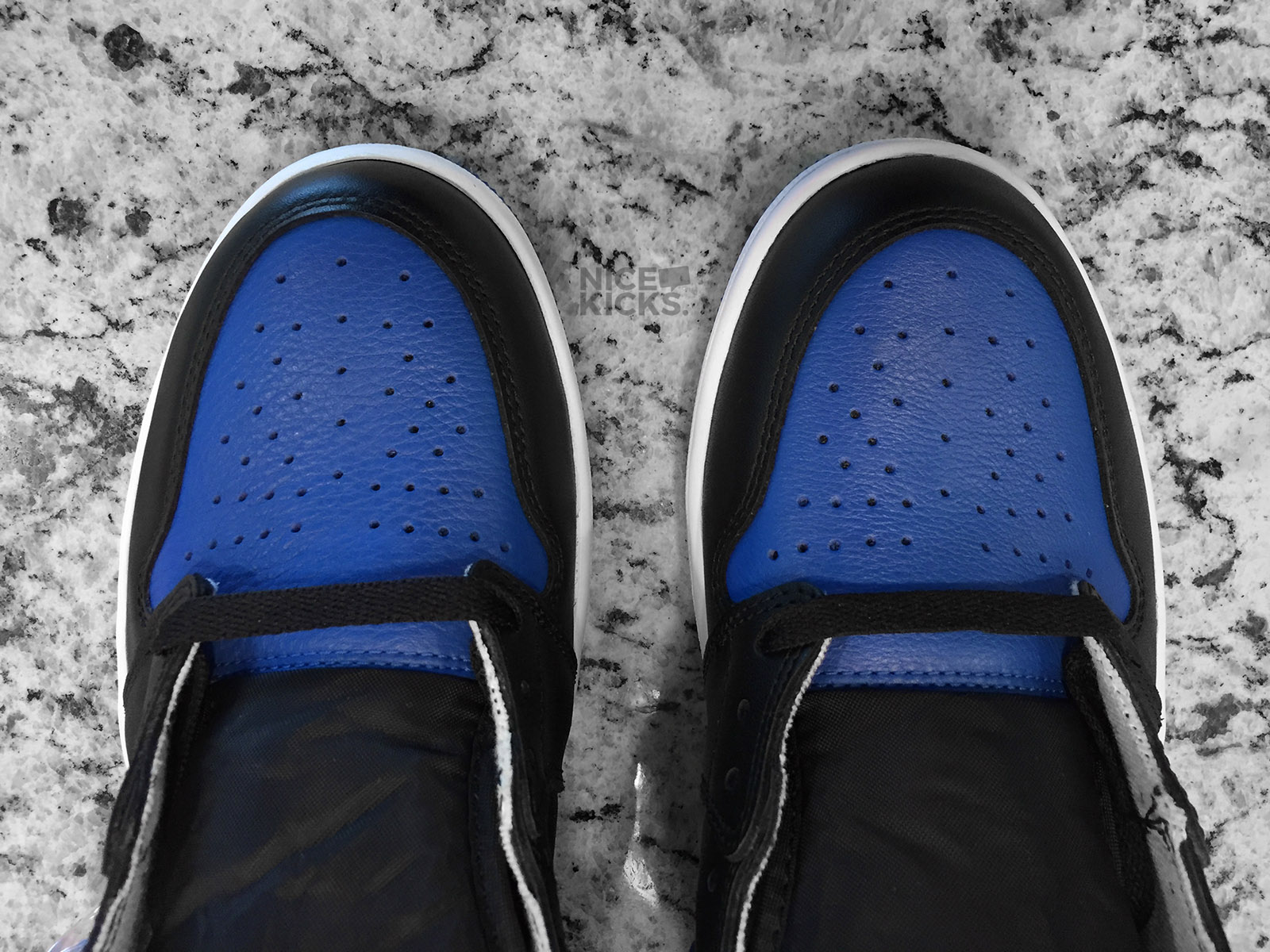 Air Jordan 1 “Royal” – 12/29 pair