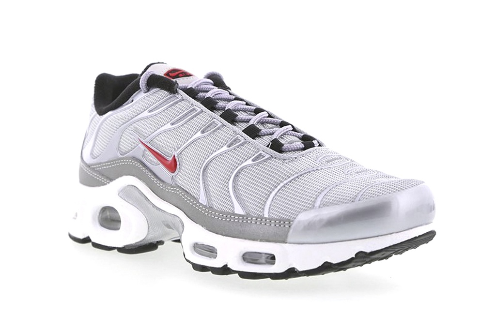 Nike Air Max Plus "Silver Bullet"