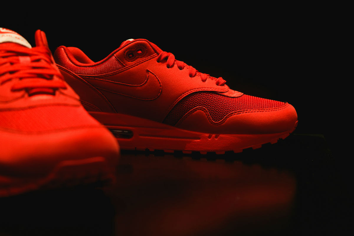 Nike Air Max 1 PRM "University Red"