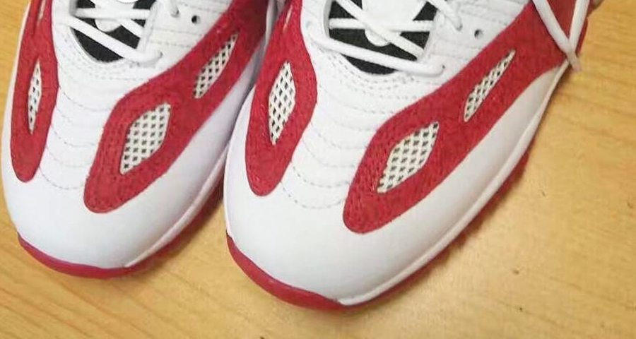 Air Jordan 11 Low IE "Fire Red"