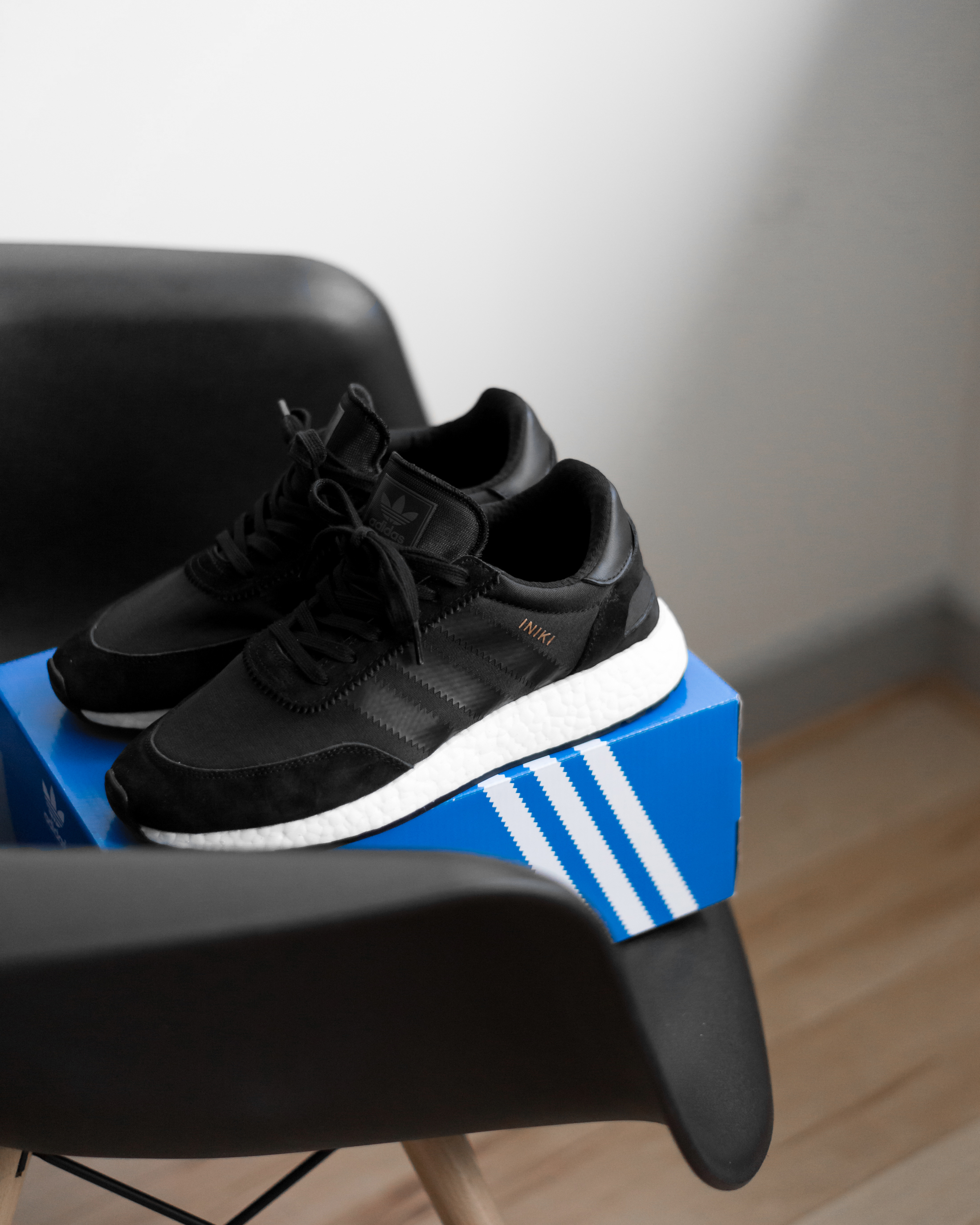 adidas Iniki Runner