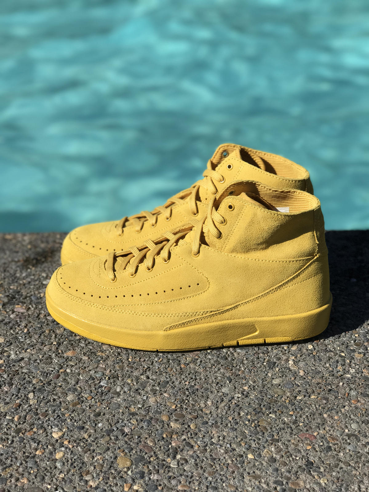 Air Jordan 2 Decon "Mineral Gold"