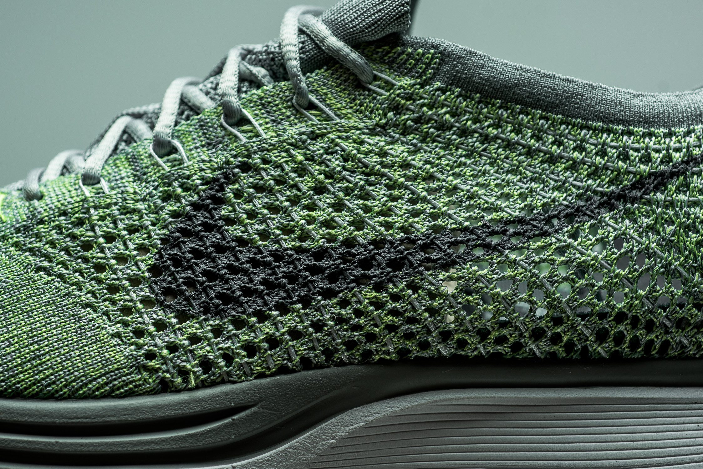 Nike Flyknit Racer "Ghost Green"