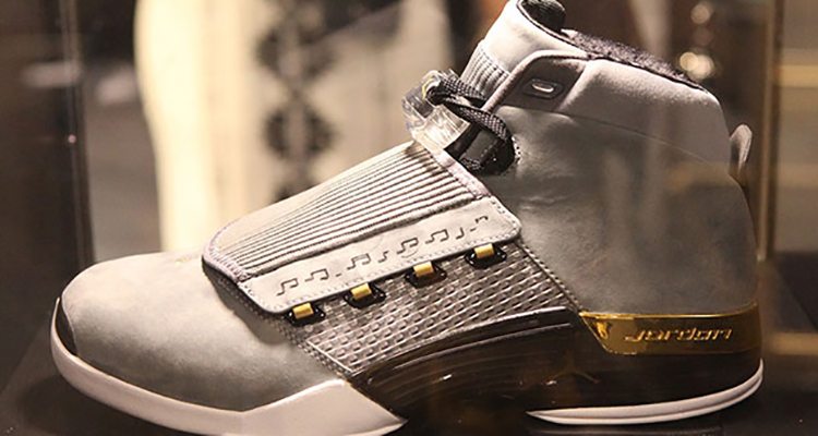 Trophy Room x Air Jordan 17