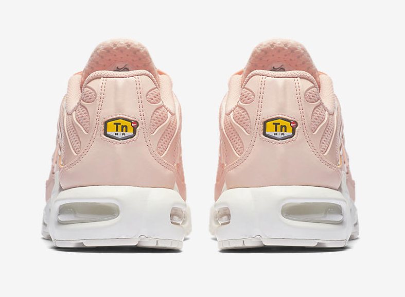 Nike Air Max Plus Breathe "Arctic Orange"