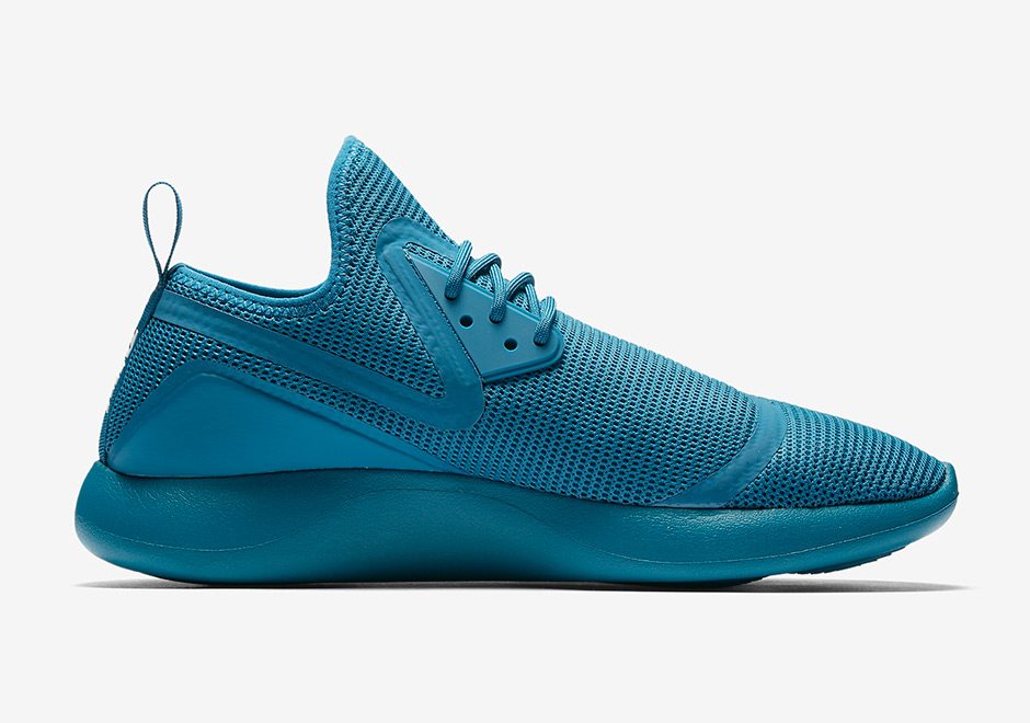 Nike Lunarcharge "Triple Blue"