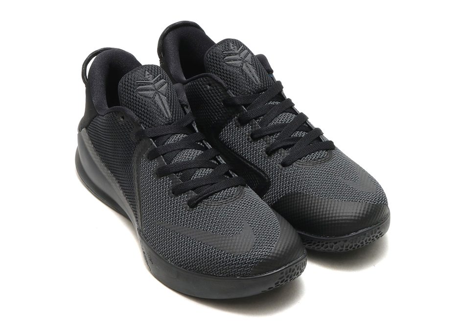 Nike Kobe Venomenon 6 "Triple Black"