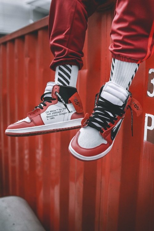 Off-White x Air Jordan 1