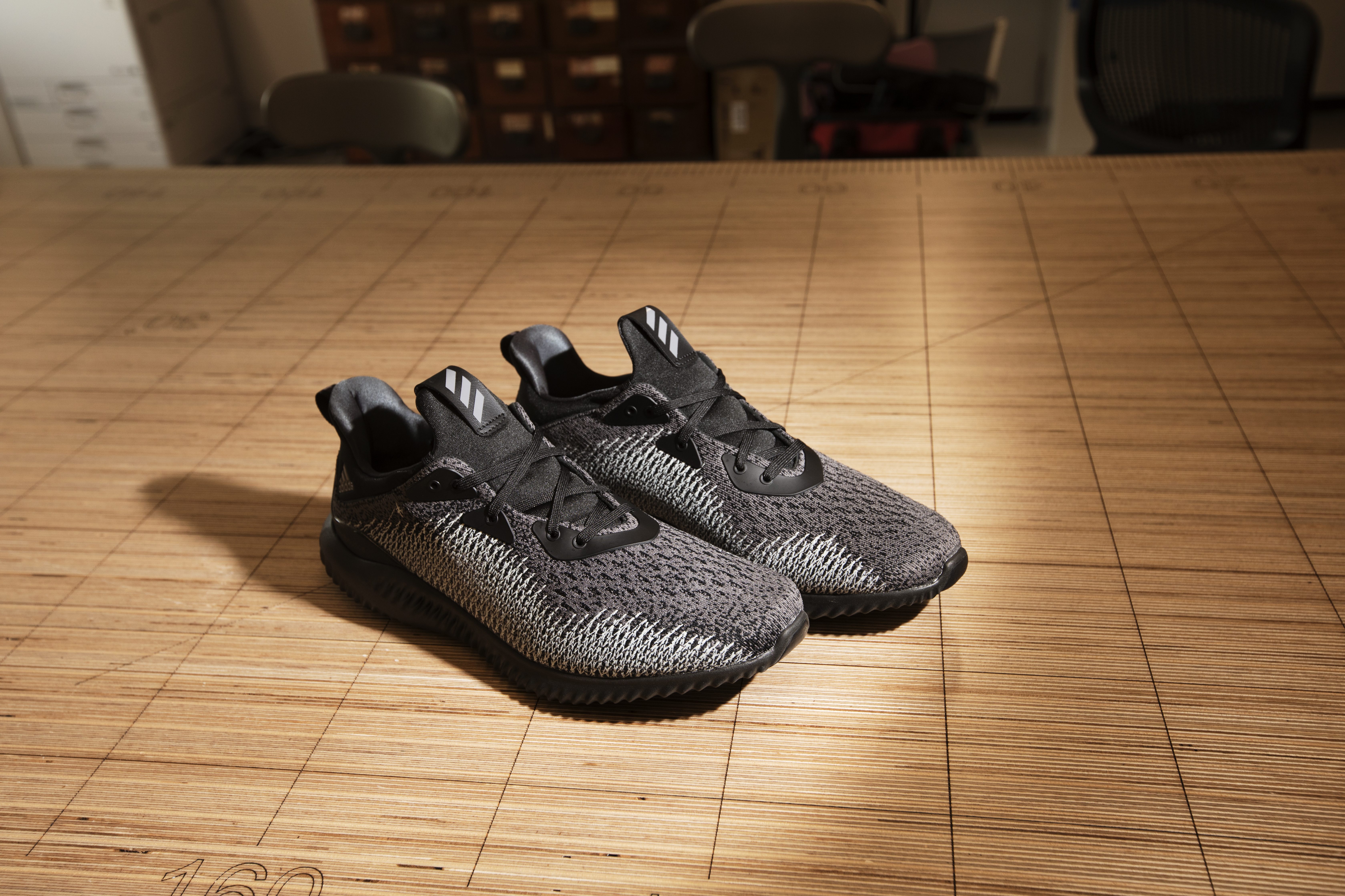 adidas AlphaBOUNCE LTD FORGEFIBER