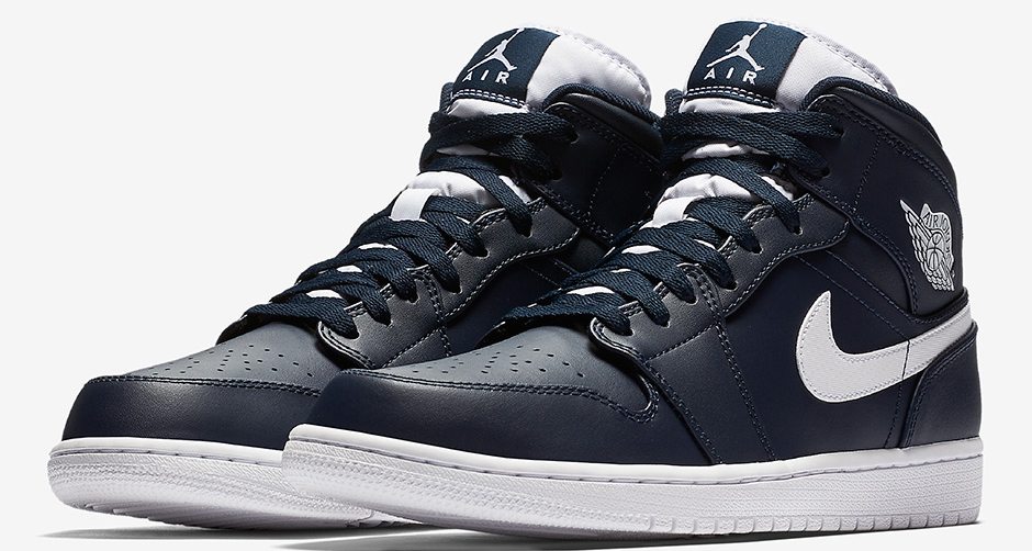 Air Jordan 1 Mid "Jeter"