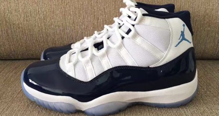 Air Jordan 11 "Navy"