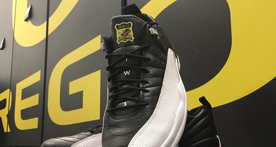 Air Jordan 12 Low Playoffs PE