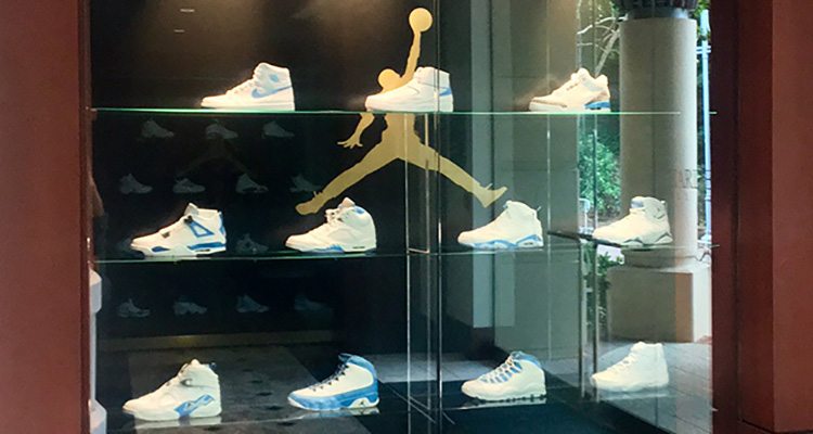 Air Jordan "UNC" Collection