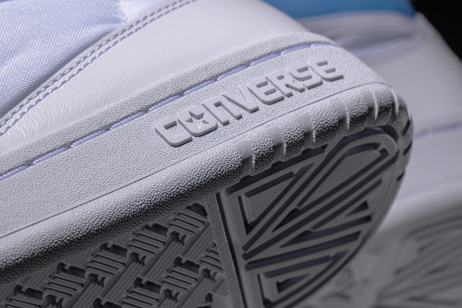 Jordan x Converse "UNC Alumni" Pack