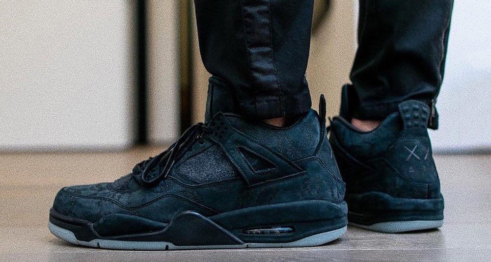 KAWS x Air Jordan 4 "Friends and Family"