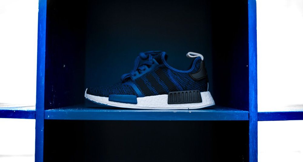 adidas NMD R1 Collegiate Navy/Core Black