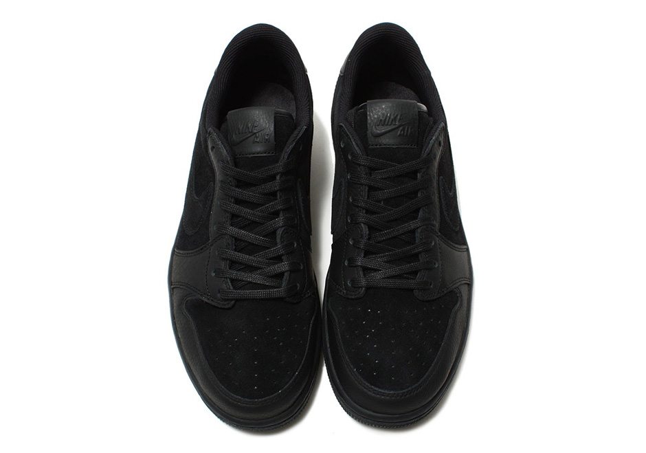 Air Jordan 1 Low "Triple Black"