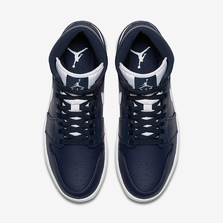 Air Jordan 1 Mid "Jeter"