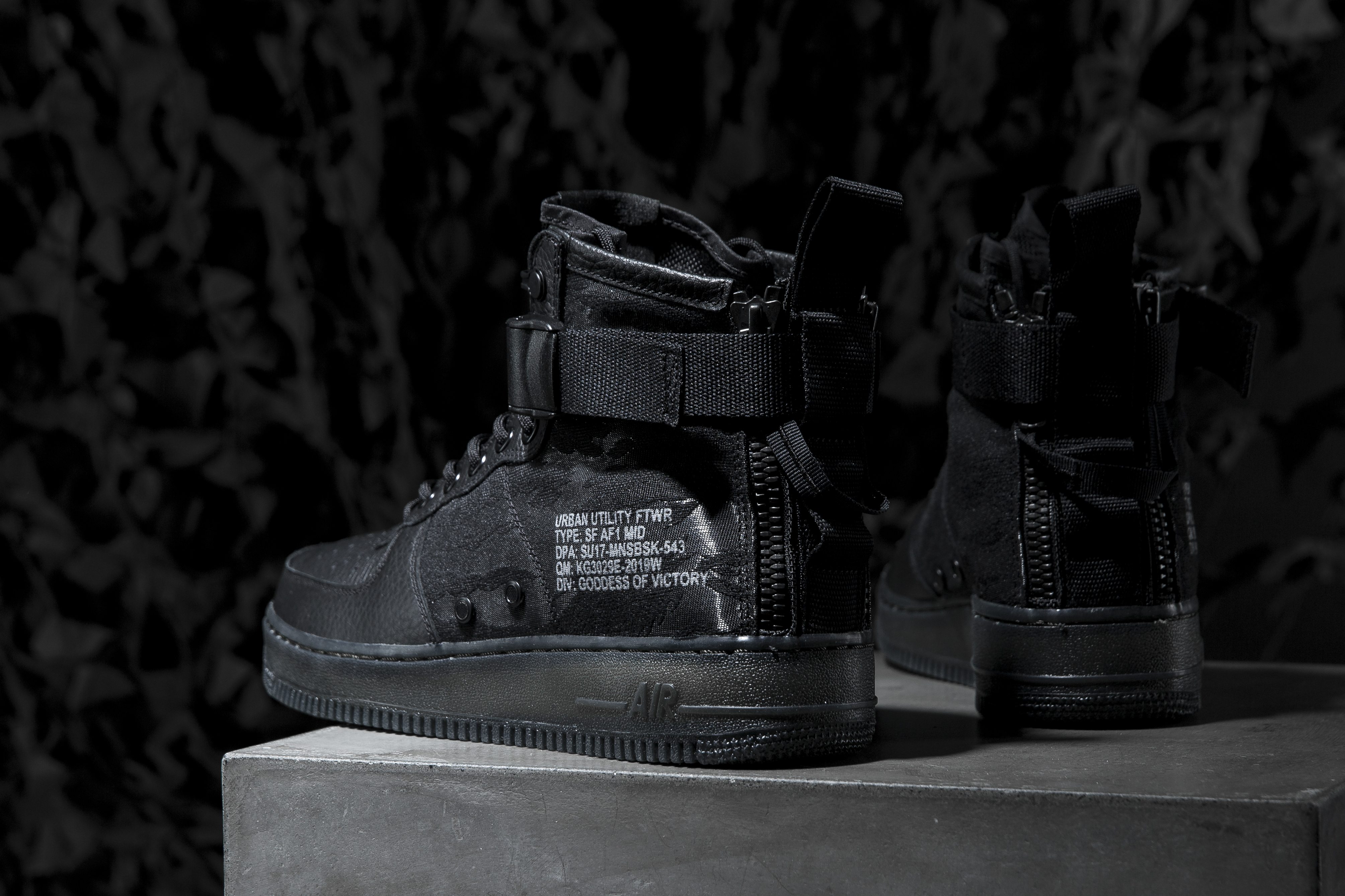 Nike SF-AF1 Mid Black/Cargo Khaki