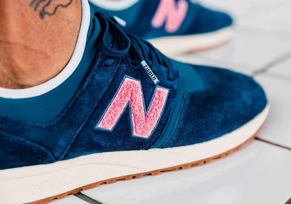 titolo x New Balance 247 "Deep Into the Blue"