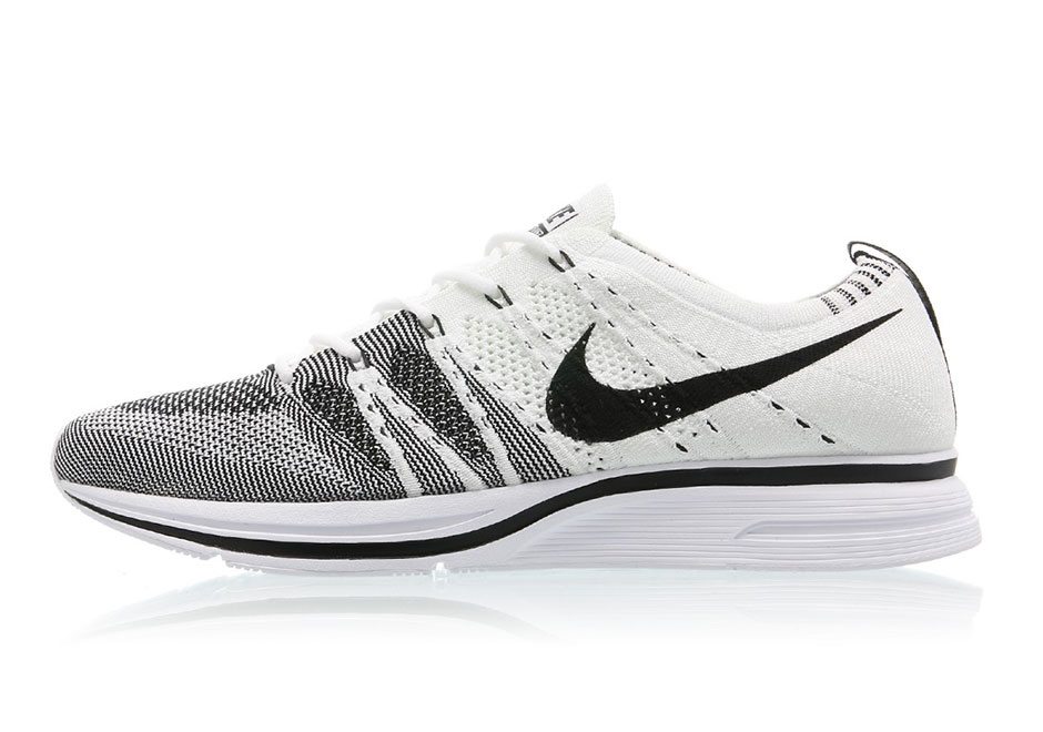 Nike Flyknit Trainer White/Black