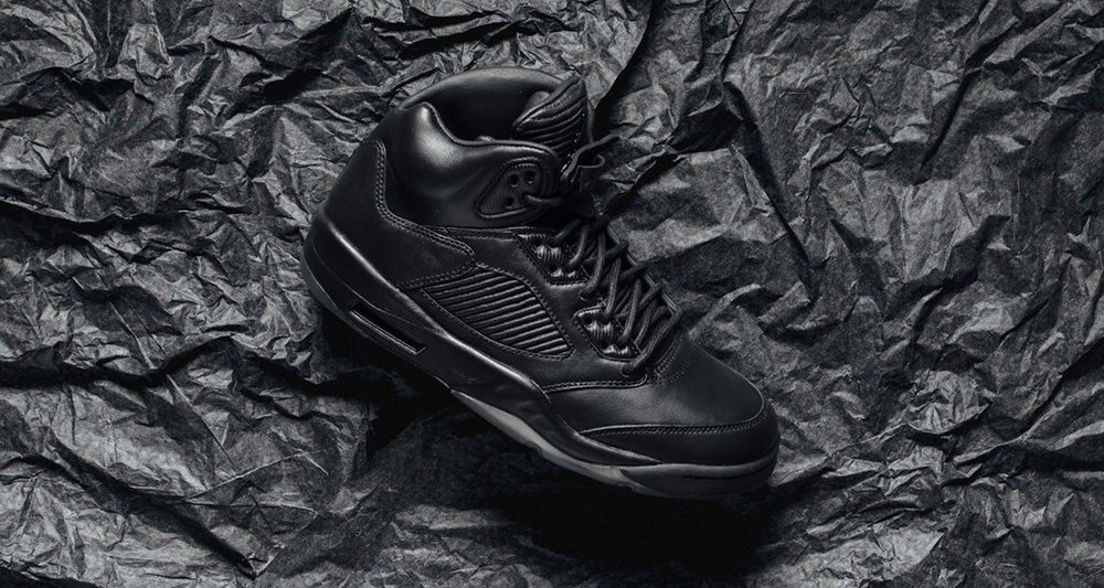 Air Jordan 5 "Flight Suit"