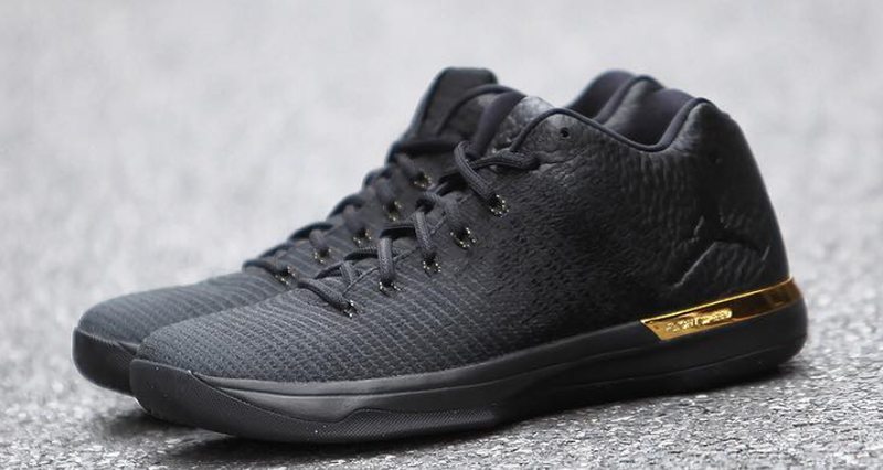 Air Jordan XXX1 Low Black/Metallic Gold