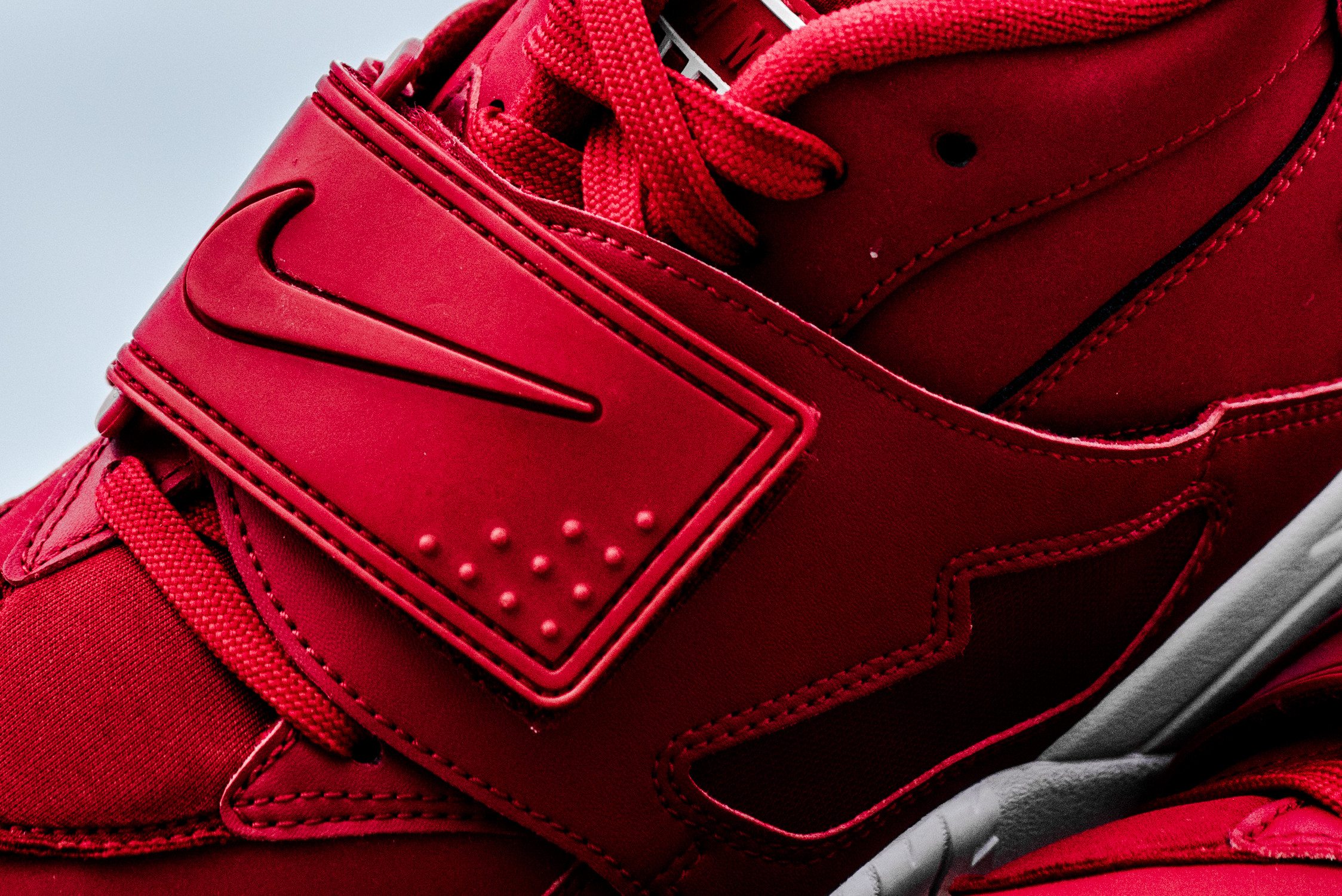 Nike Air Diamond Turf "Gym Red"