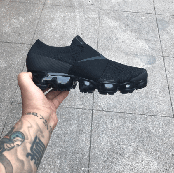 CDG x Nike Air VaporMax Strap 