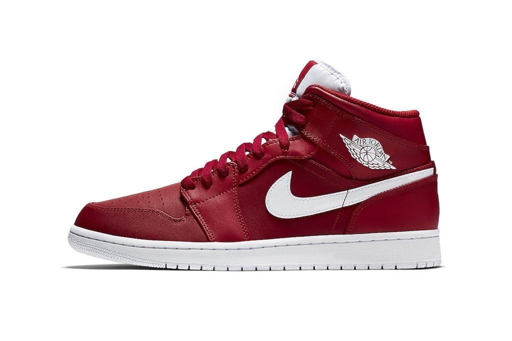 Air Jordan 1 Mid "University Red"