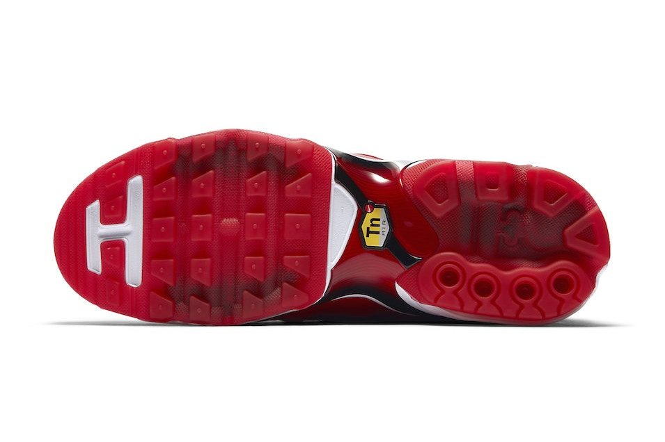 Nike Air Max Plus Ultra "University Red"