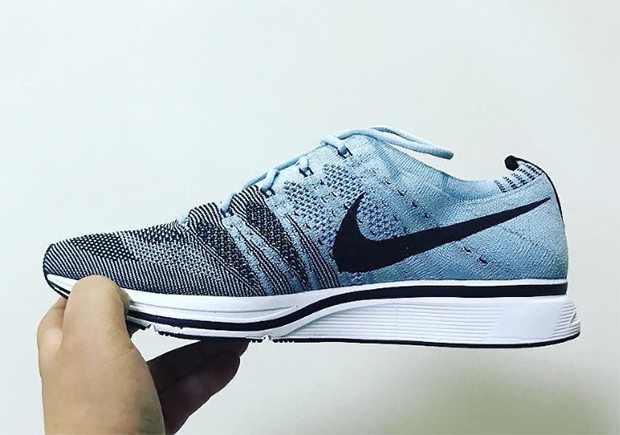 Nike Flyknit Trainer "Cirrus Blue"