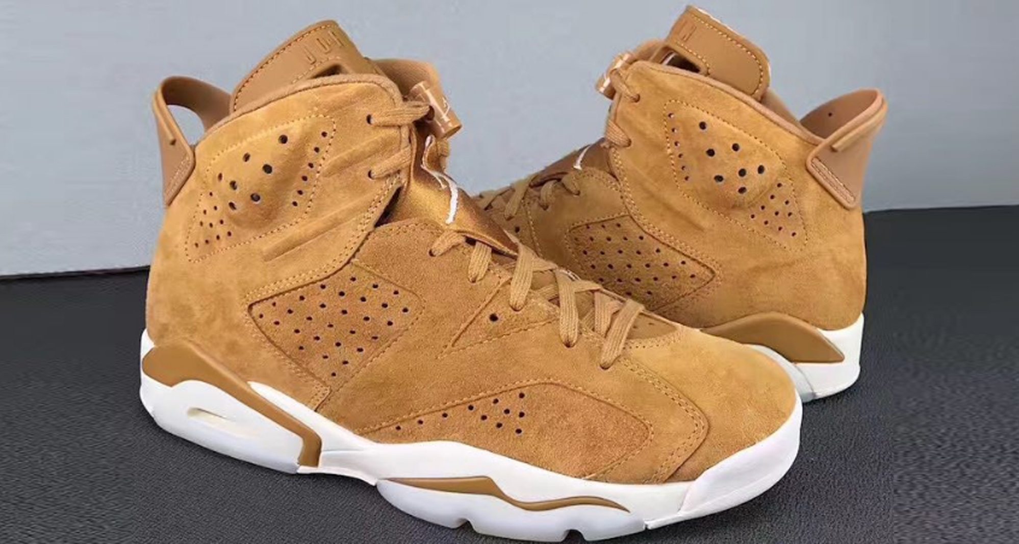 Air Jordan 6 "Wheat"