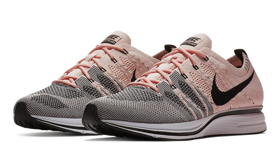 Nike Flyknit Trainer "Sunset Tint"