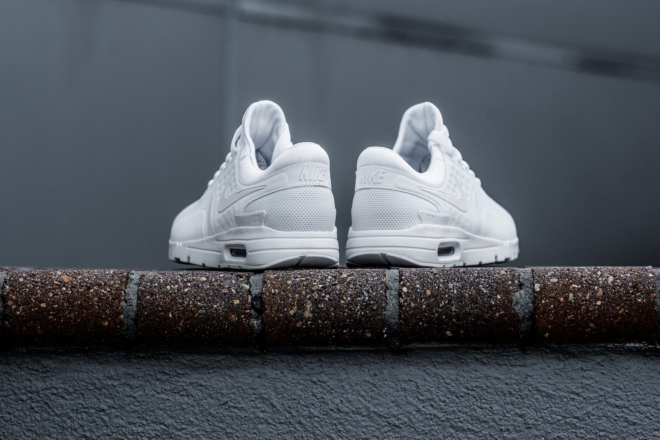 Nike Air Max Zero "Triple White"