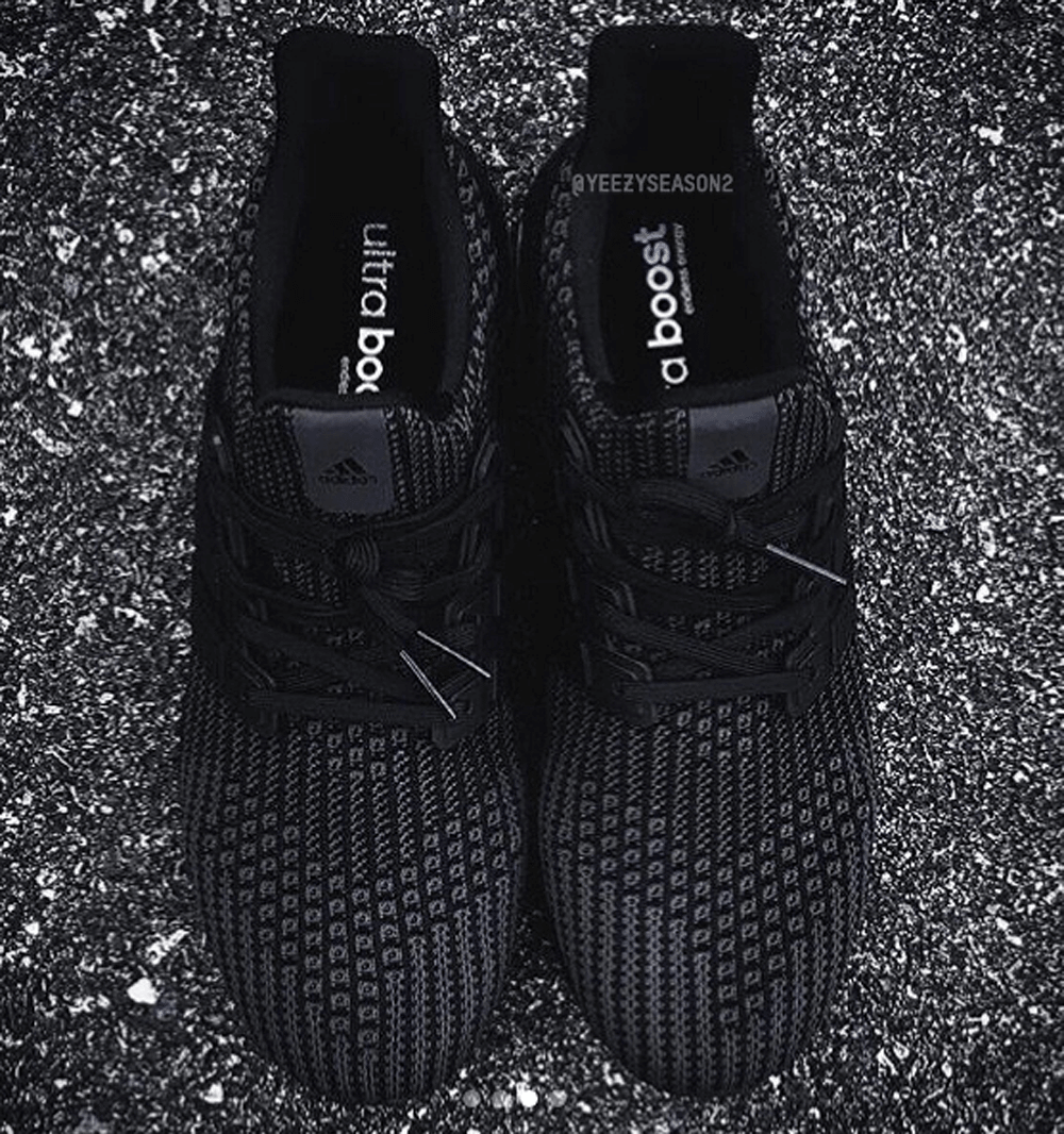 adidas Ultra Boost 4.0 "Triple Black"