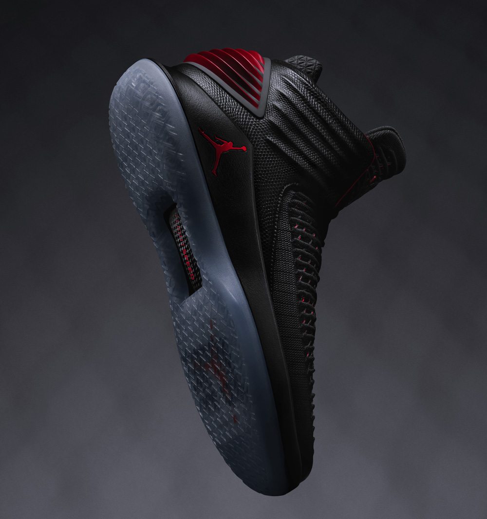 Air Jordan XXX2 "Bred"