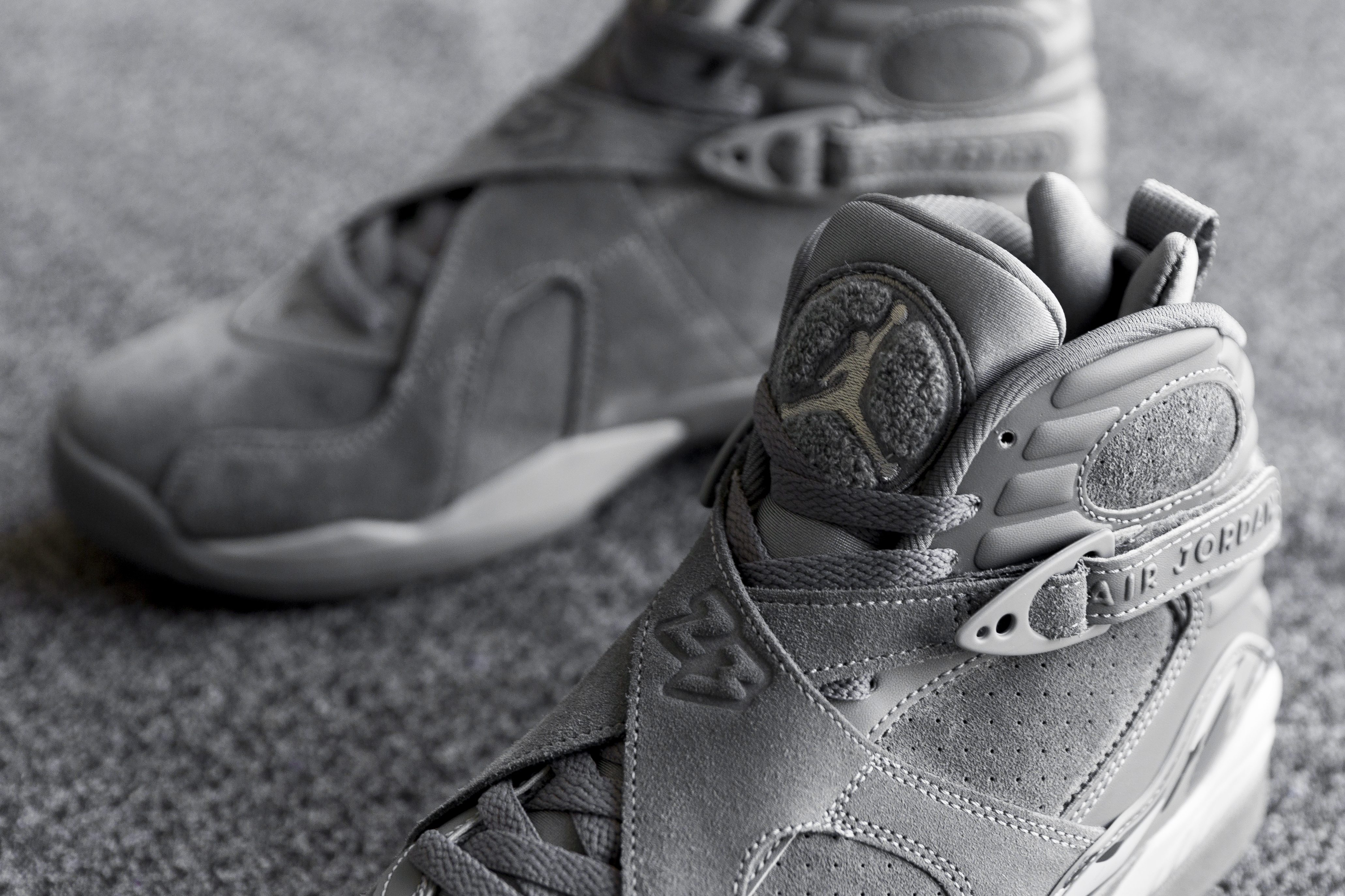 Air Jordan 8 "Cool Grey"