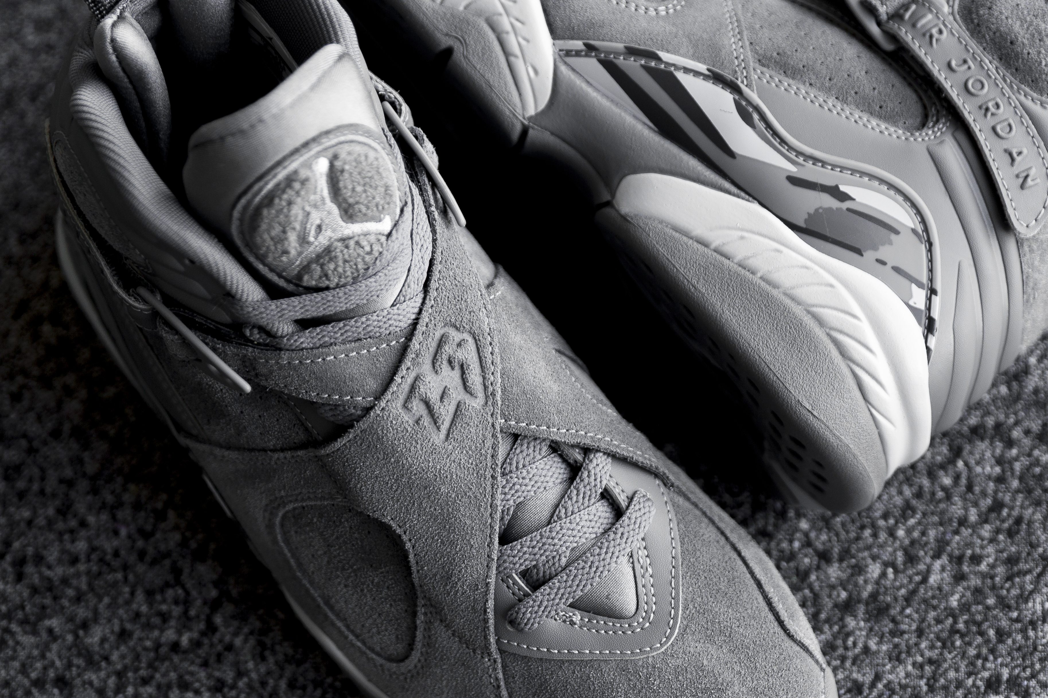 Air Jordan 8 "Cool Grey"