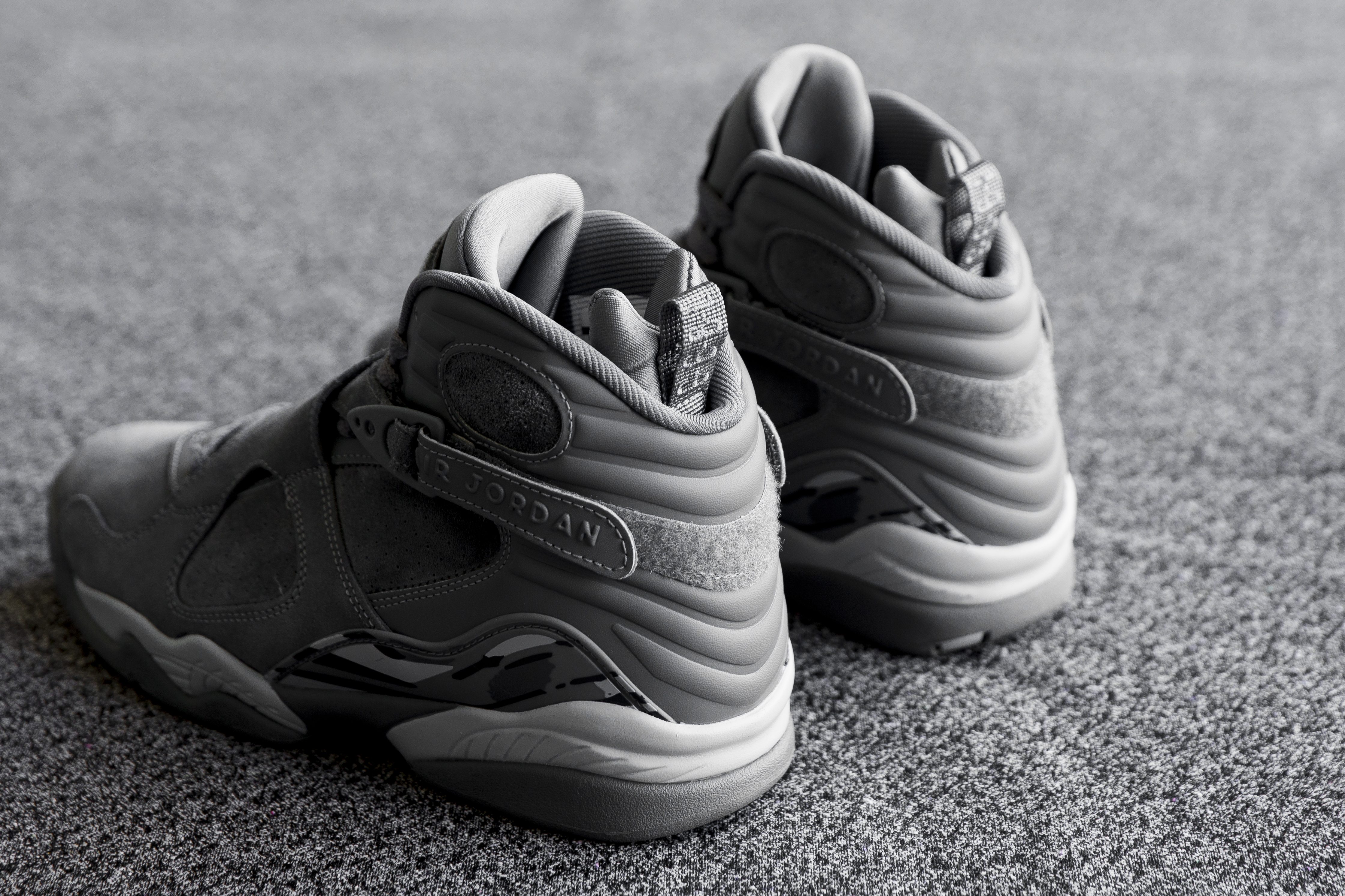 Air Jordan 8 "Cool Grey"