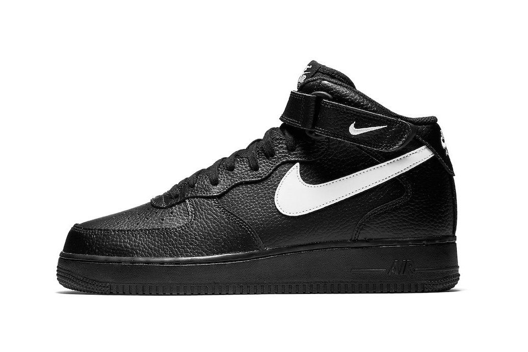 Nike Air Force 1 Mid Black/Sail