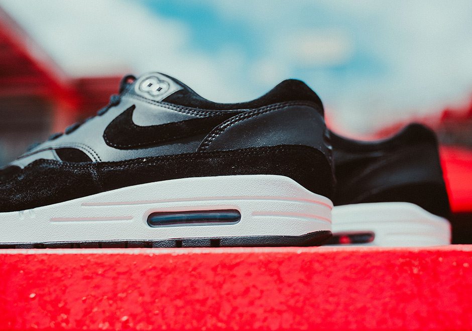 Nike Air Max 1 "Rebel Skulls"