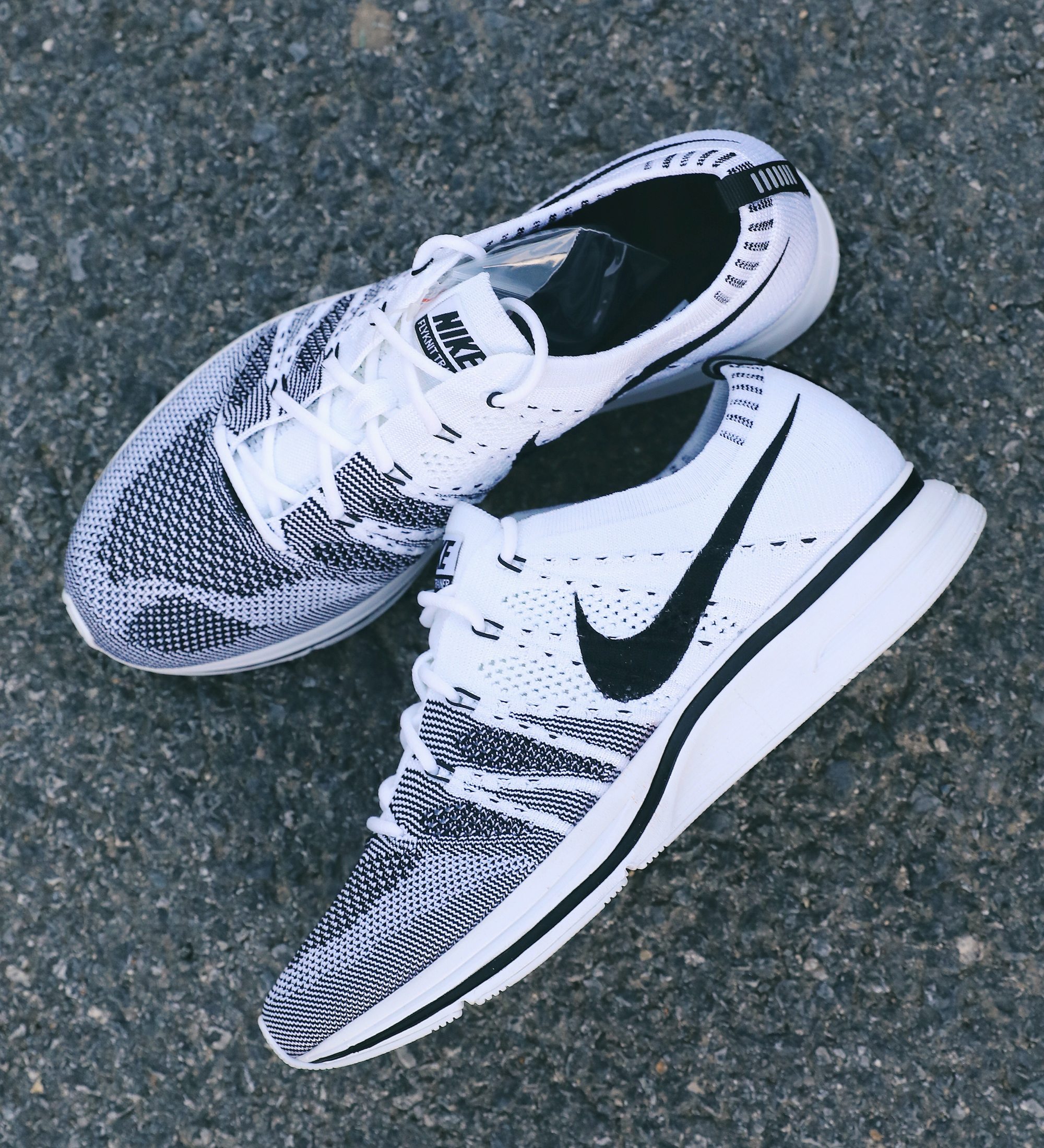 Nike Flyknit Trainer "Cookies & Cream"