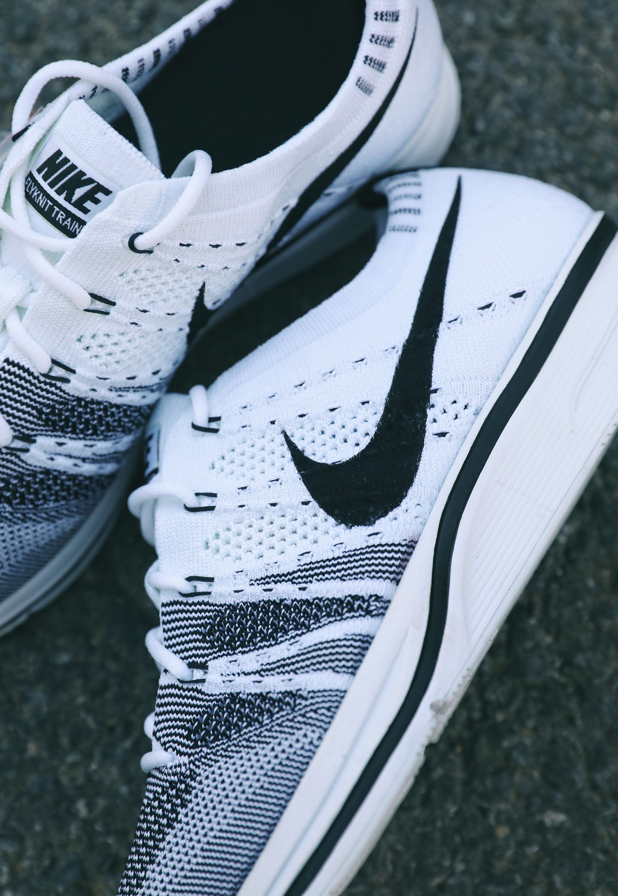 Nike Flyknit Trainer "Cookies & Cream"